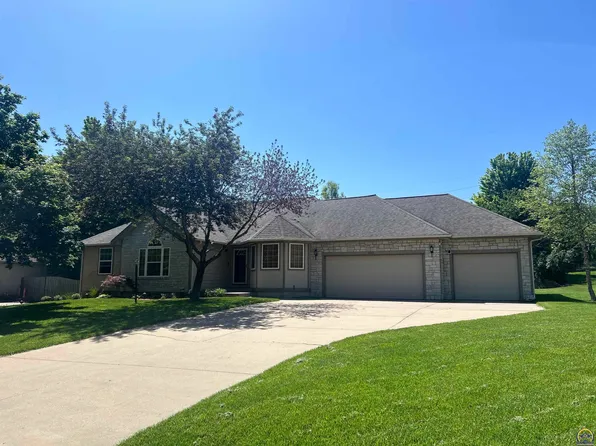 6105 SW 40th Ter, Topeka, KS 66610