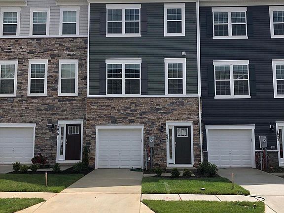 2nd image of 1921 Tuckahoe Ct