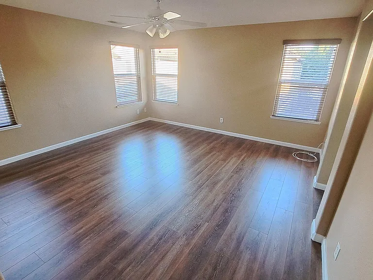 5254 Moonlit Bay Way — Photo 32
