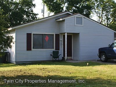 1st image of 108B Sterling Dr