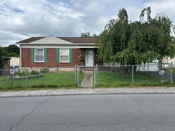 209 Spruce St, Beckley, WV 25801