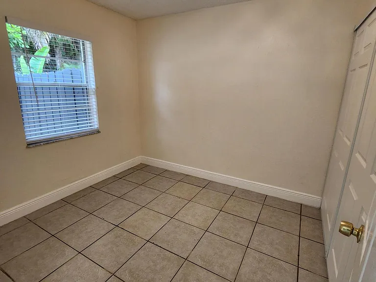 2167 Laura Ln #A — Photo 27