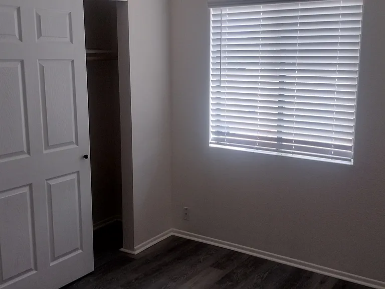 51 Witt Dr — Photo 9