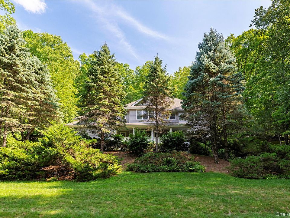 1st image of 170 Watch Hill Road