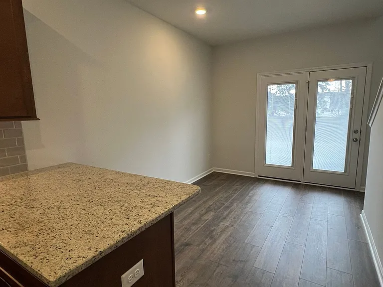 967 Horse Mountain Rd #5D — Photo 12
