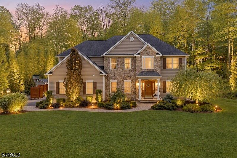 1st image of 103 Lake Iliff Rd