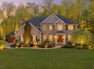 103 Lake Iliff Rd, Newton, NJ 07860