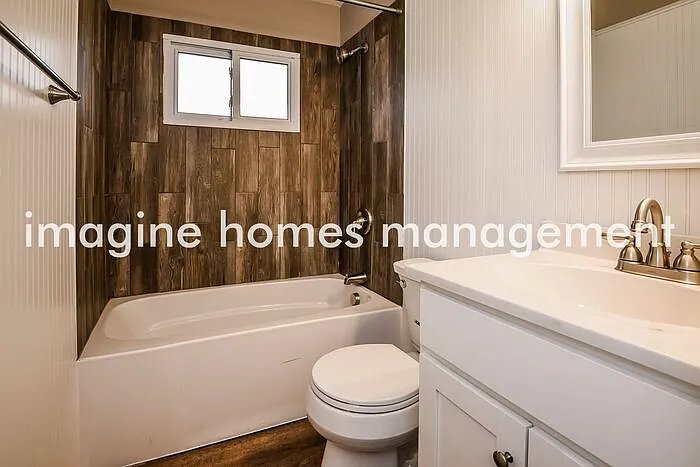 35143 Bainbridge Rd — Photo 10
