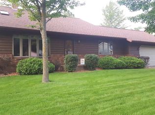 3428 Eddy Ln, Eau Claire, WI 54703