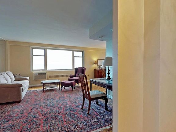 2nd image of 11820 Edgewater Dr APT 711