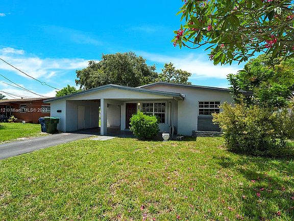 5th image of 3621 NW 9th Ct