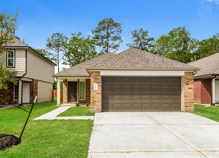 2764 Atlas Dr — Photo 1