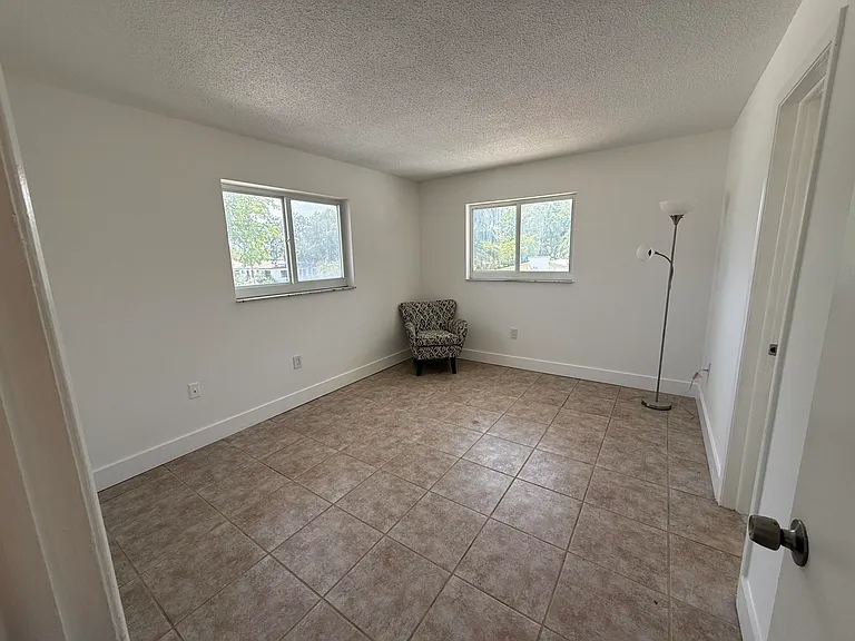 1859 Lincoln St #202 — Photo 8