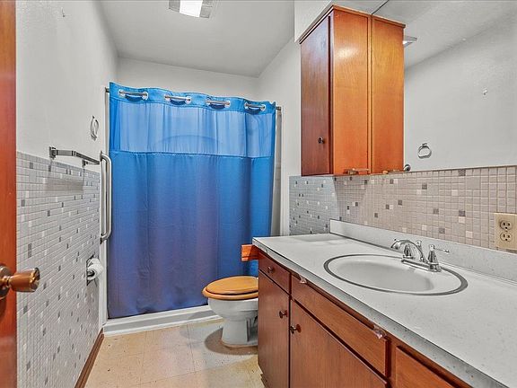 4th image of 5369 Tucson Dr