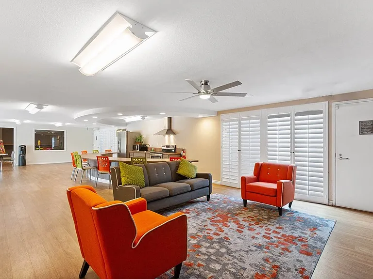 133 W Foothill Blvd #1 — Photo 17