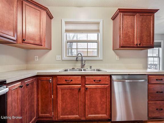 5th image of 5416 Skeffington Way
