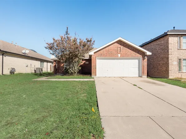 9708 Westmere Ln, Fort Worth, TX 76108