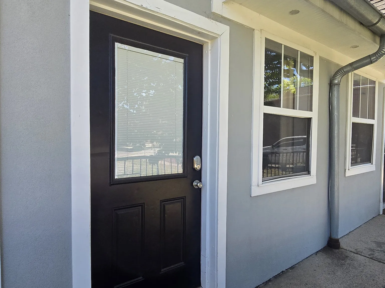 415 Humphreys Street - 9 — Photo 2
