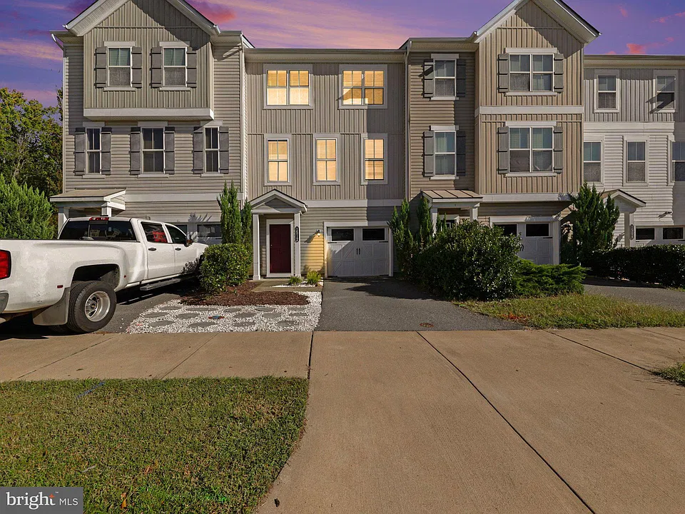1512 Hudgins Farm Cir