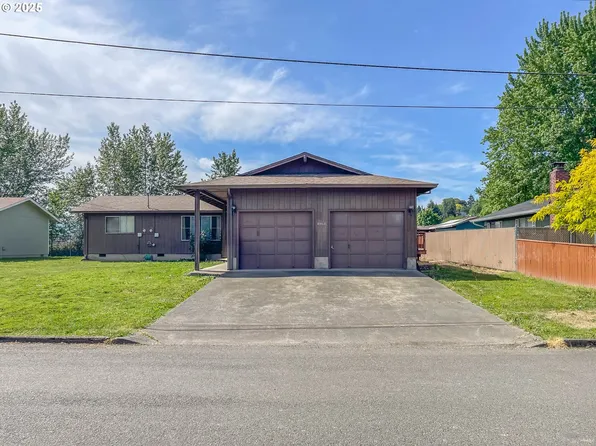 1959 Green Ave, Roseburg, OR 97471