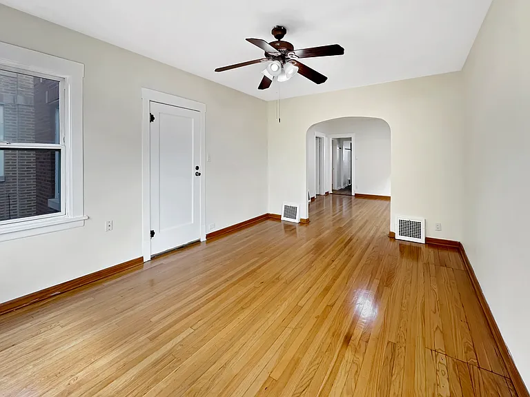 5244 W Altgeld St #2 — Photo 3