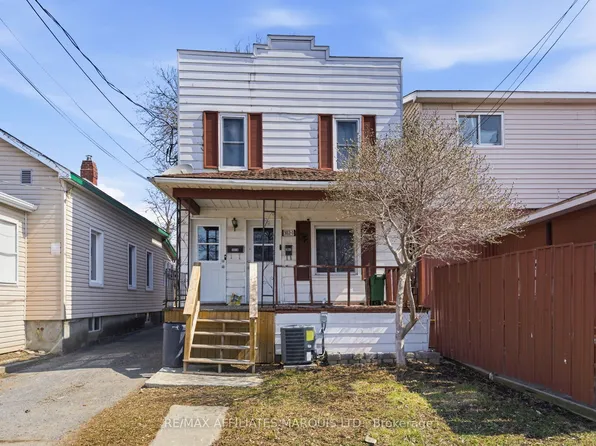 302 McConnell Ave, Cornwall, ON K6H 4L5