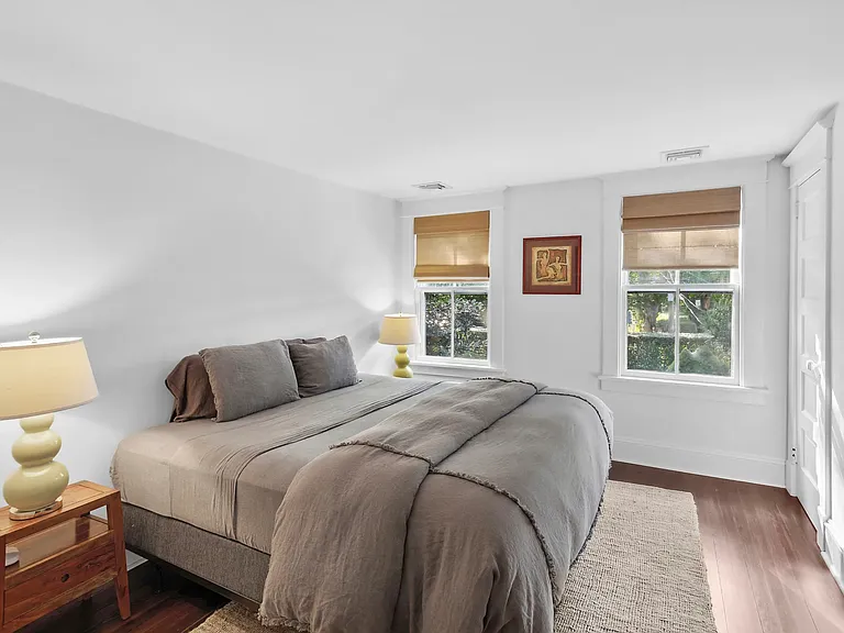 158 Halsey St — Photo 20