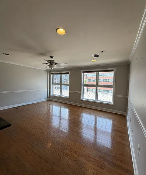 1330 Clinton St #501 — Photo 3