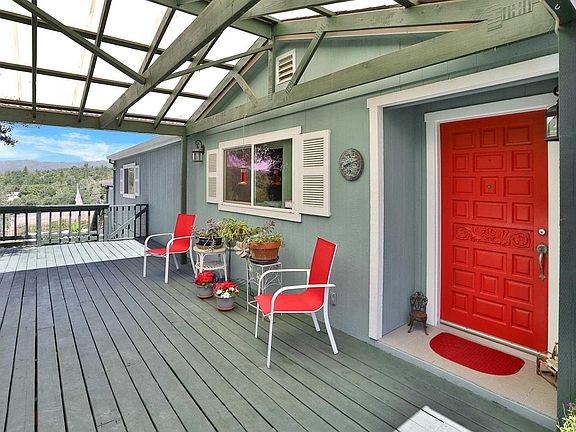 4th image of 17343 Carlozzi Dr
