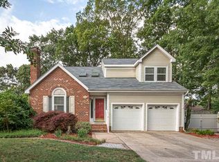 1900 Summerlyn Ct, Raleigh, NC 27609