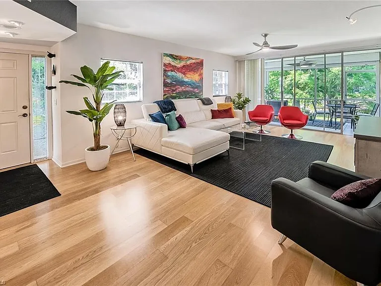 6910 Satinleaf Rd N #101 — Photo 1