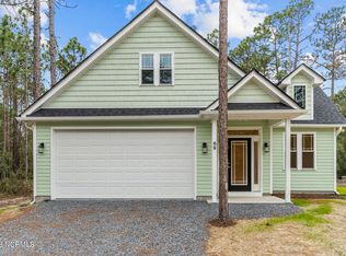 68 Knox Rd, Southport, NC 28461