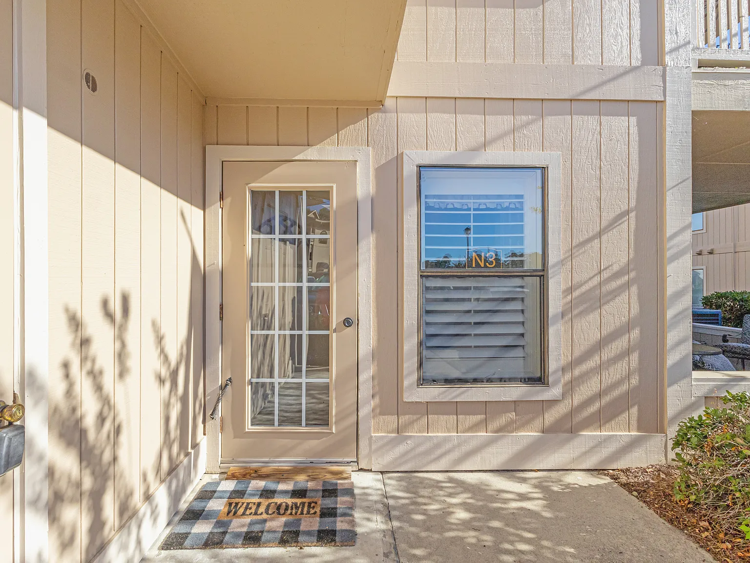 2 bed, 1325 sqft, $1,700 — Photo 2