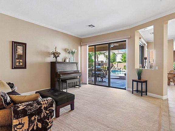 4th image of 2084 E Winged Foot Dr