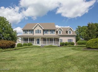 5545 Bridle Rd, Stroudsburg, PA 18360