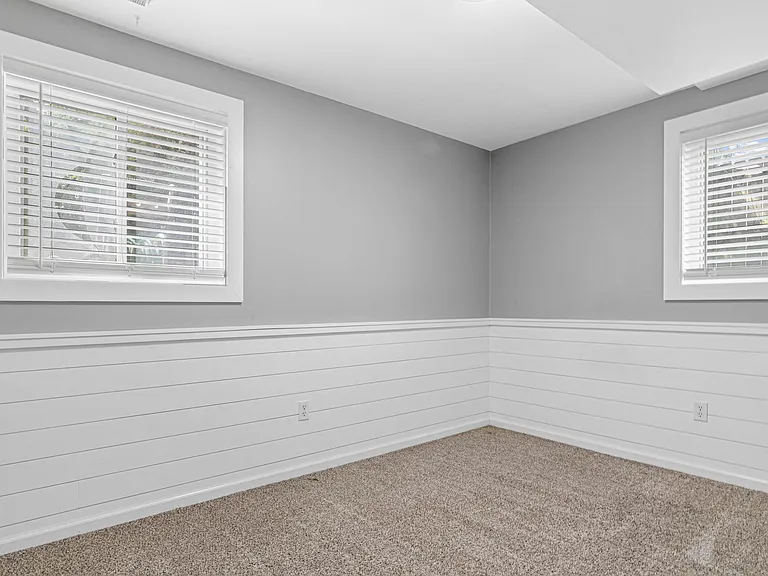 9152 Lexington Ave N #1 — Photo 10