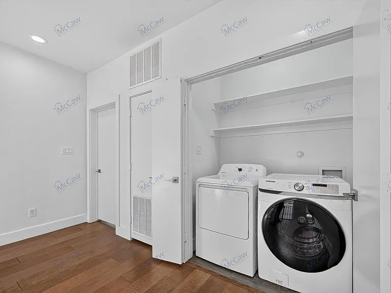 4413 Roseland Ave — Photo 20