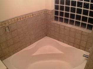 2517 Seven Kings Rd, Virginia Beach, VA 23456