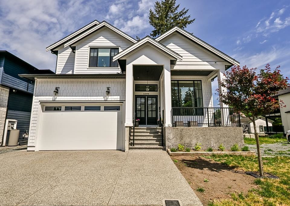 1st image of 33979 Walnut Ave