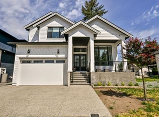 33979 Walnut Ave, Abbotsford, BC V2S2S5