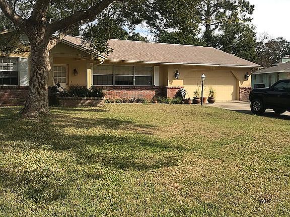 2nd image of 116 Fairwood Cir