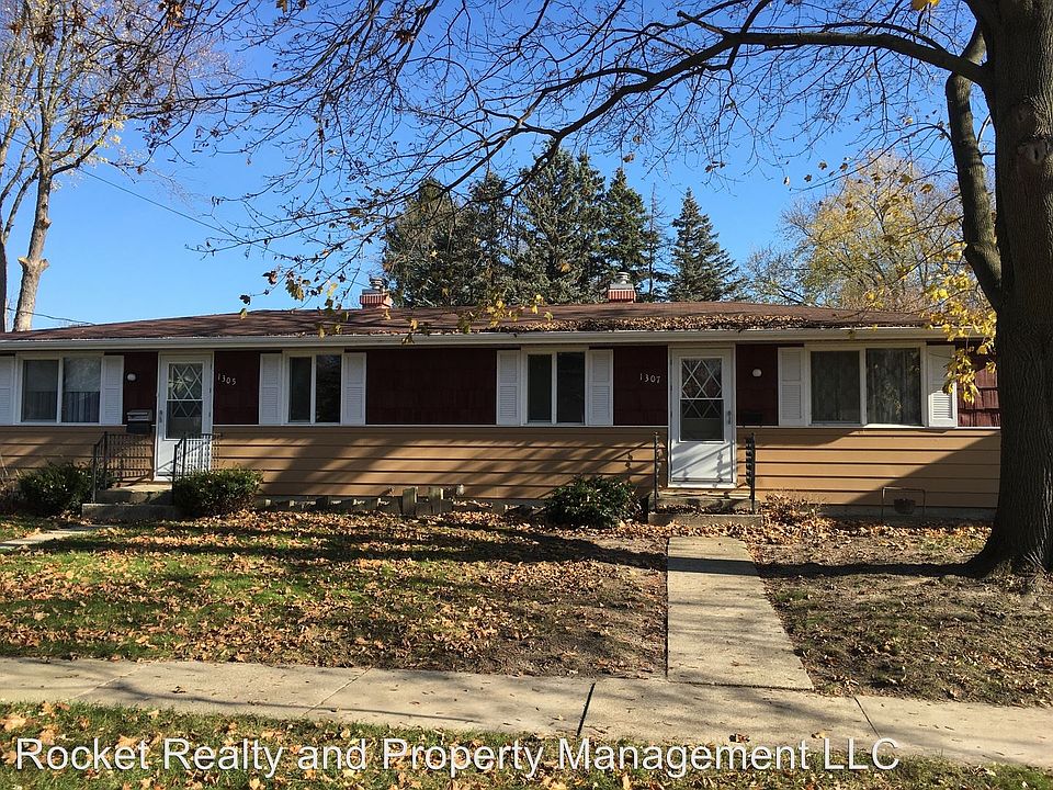 1st image of 1307 River Dr