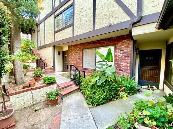 1635 N Verdugo Rd APT B, Glendale, CA 91208