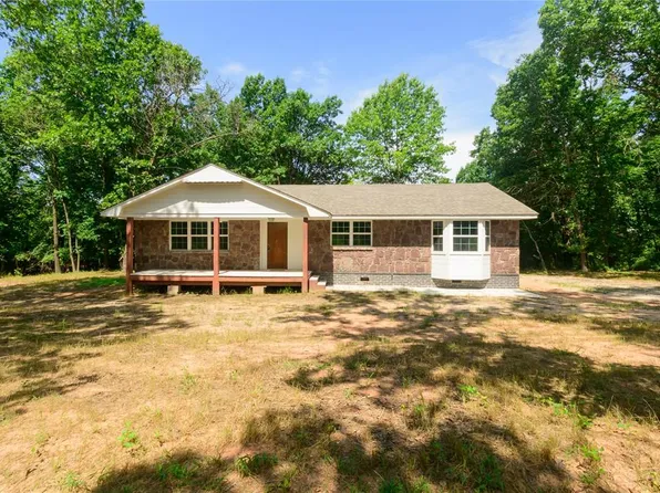 31190 Palimino Dr, Tecumseh, OK 74873