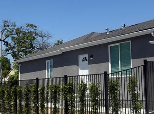 11156 Wyandotte St, Sun Valley, CA 91352