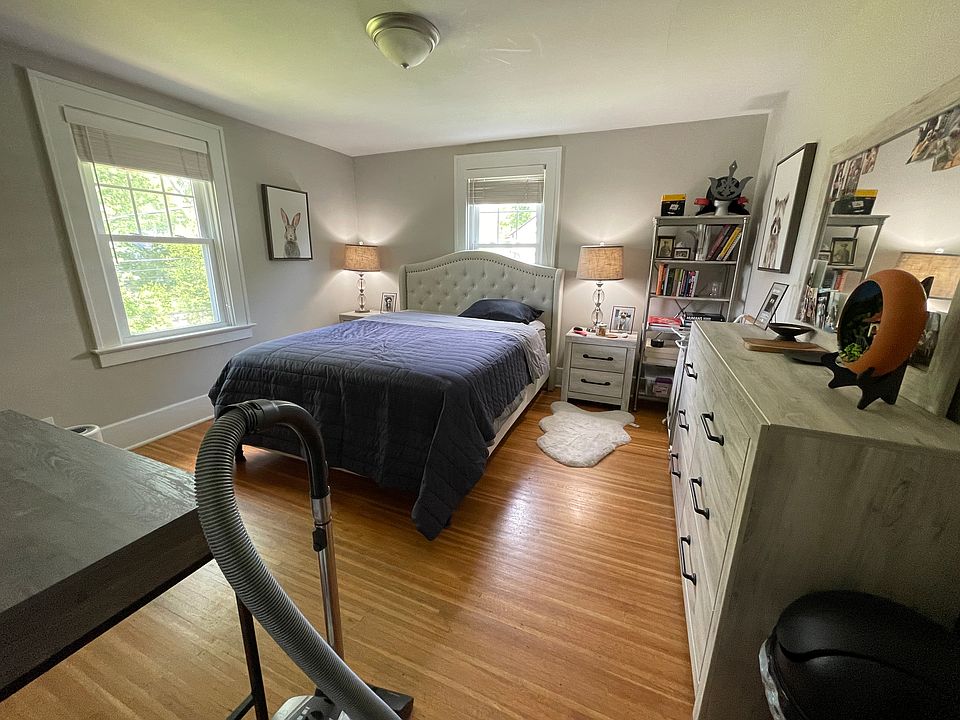 Furnished Bedroom for rent