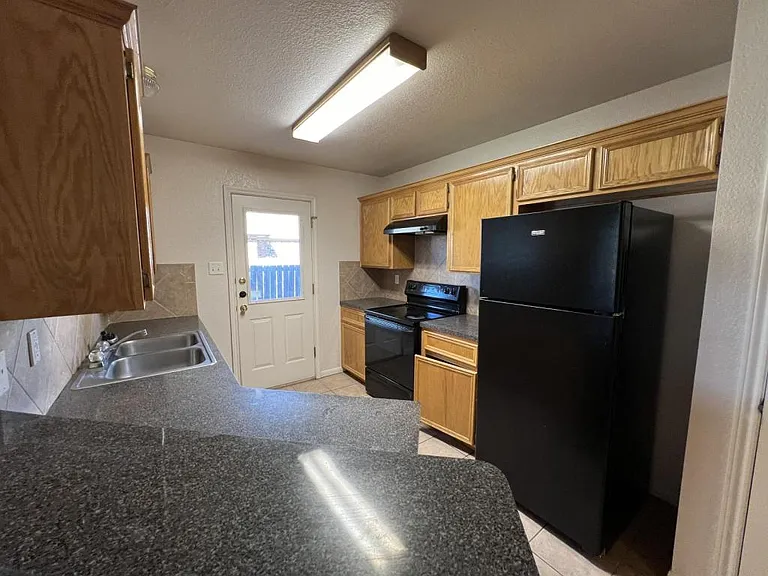 3706 Dustin Ct #A — Photo 9