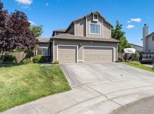 8992 Opal Canyon Ct, Sacramento, CA 95829