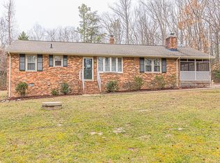 3488 Old Church Rd, Mechanicsville, VA 23111