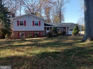 28724 Greenberry Dr, Gaithersburg, MD 20882